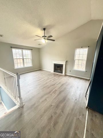 156 DOGWOOD GLEN Drive, Aragon, GA 30104