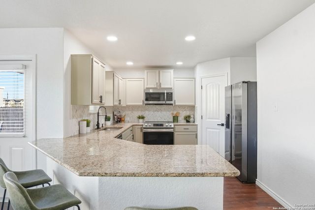 184 Jolie Circle, Boerne, TX 78015