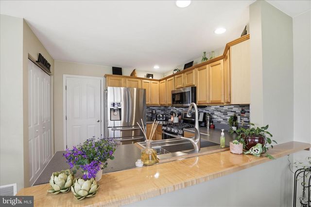 60 TALON DR, Ephrata, PA 17522