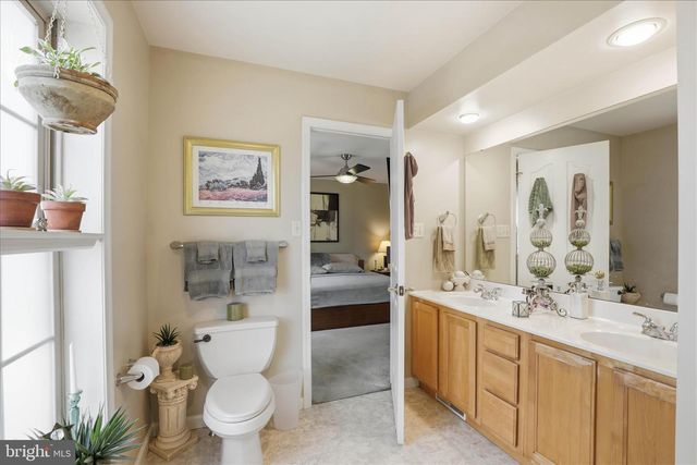 60 TALON DR, Ephrata, PA 17522