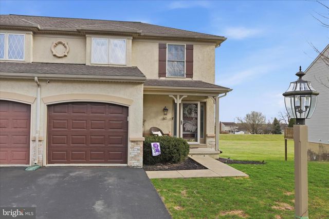 60 TALON DR, Ephrata, PA 17522