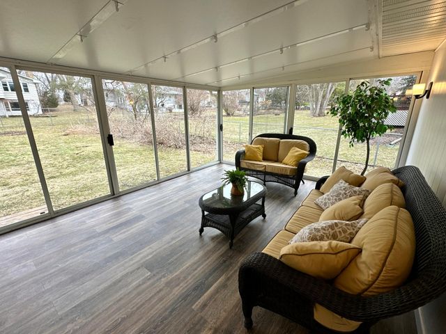 4021 Pebblebrook Drive, Bloomington, MN 55437