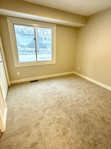 4021 Pebblebrook Drive, Bloomington, MN 55437