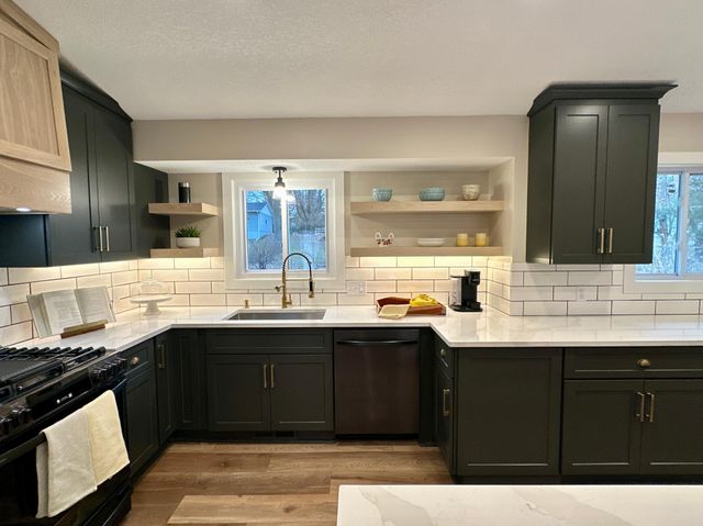 4021 Pebblebrook Drive, Bloomington, MN 55437