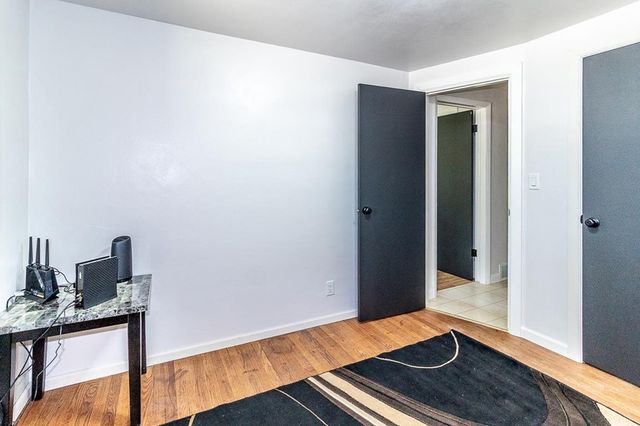 527 E WILSON AVENUE, Appleton, WI 54915