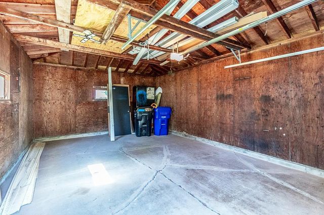 527 E WILSON AVENUE, Appleton, WI 54915