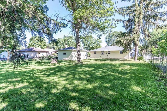 527 E WILSON AVENUE, Appleton, WI 54915