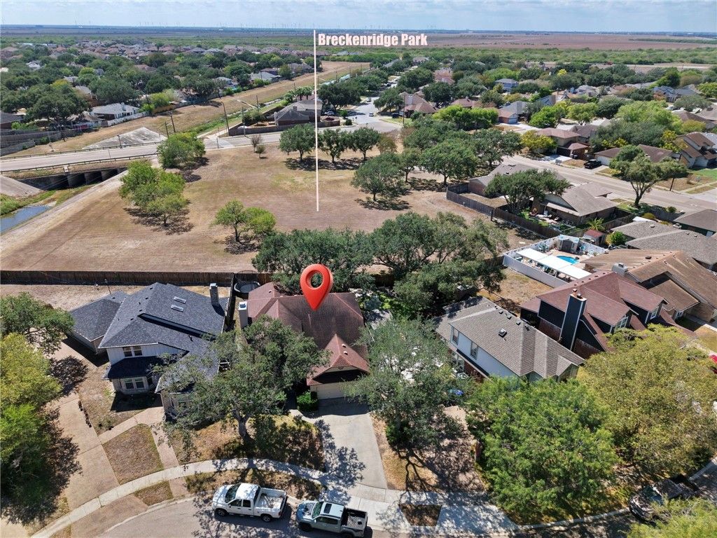 4321 Crested Butte Dr, Corpus Christi, TX 78413 — photo 3