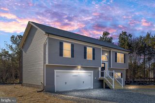 425 LAKE CAROLINE DR, Ruther Glen, VA 22546