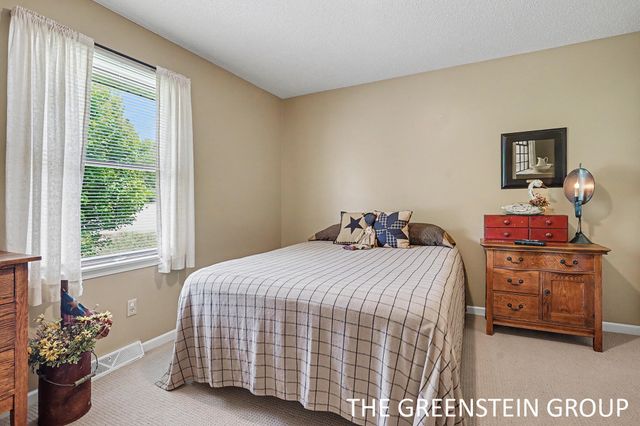 15949 Brucker Street, Grand Haven, MI 49417