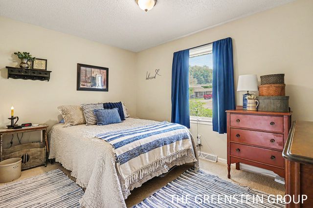 15949 Brucker Street, Grand Haven, MI 49417