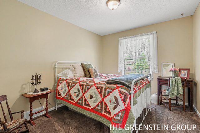 15949 Brucker Street, Grand Haven, MI 49417