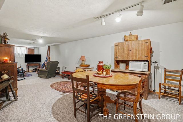 15949 Brucker Street, Grand Haven, MI 49417