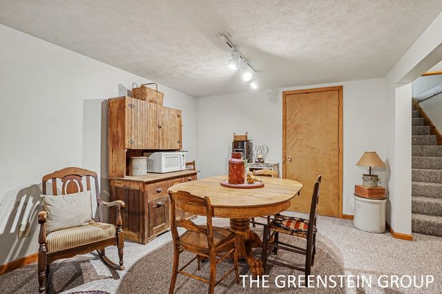 15949 Brucker Street, Grand Haven, MI 49417