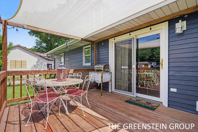 15949 Brucker Street, Grand Haven, MI 49417