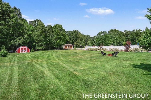 15949 Brucker Street, Grand Haven, MI 49417