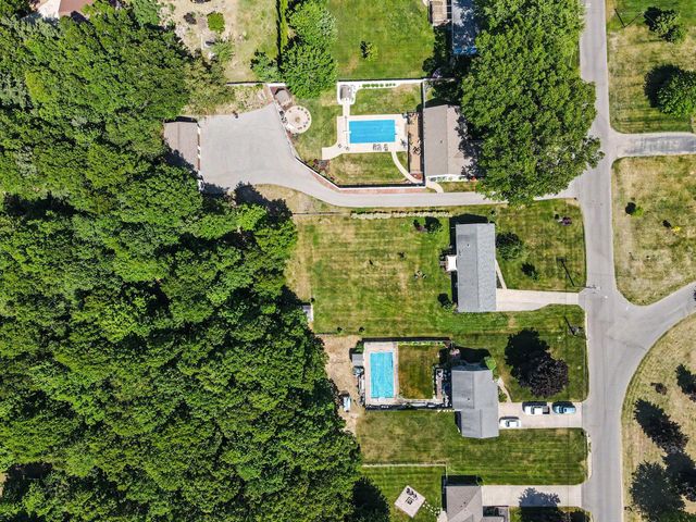15949 Brucker Street, Grand Haven, MI 49417