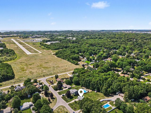 15949 Brucker Street, Grand Haven, MI 49417