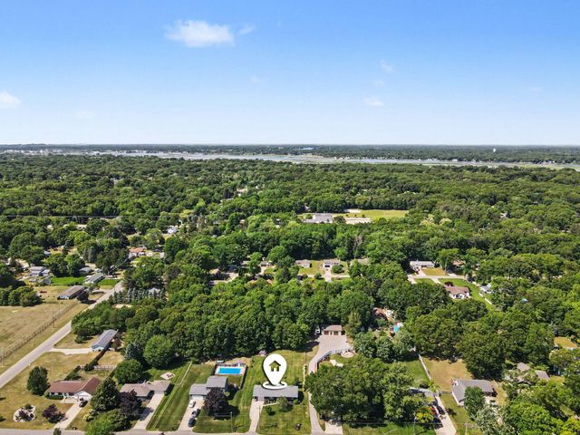 15949 Brucker Street, Grand Haven, MI 49417