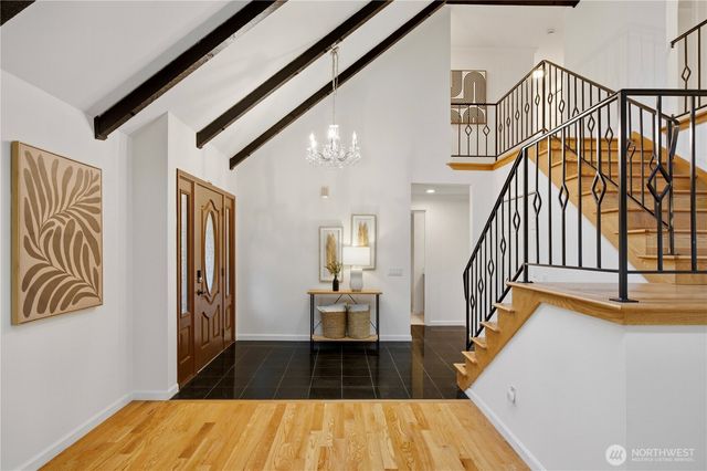 14213 SE 45th Place, Bellevue, WA 98006