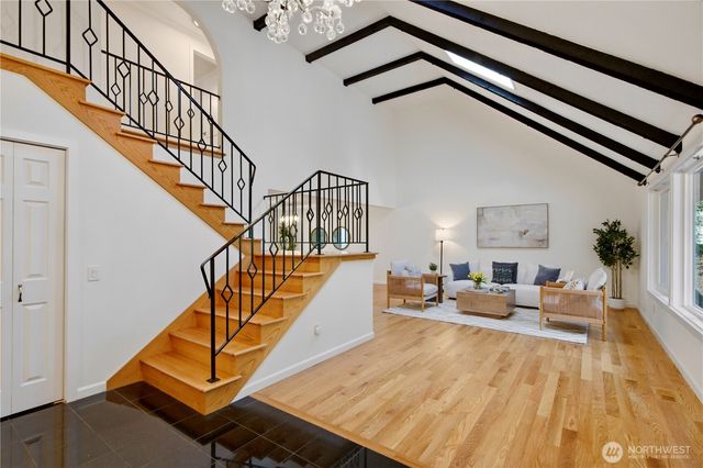 14213 SE 45th Place, Bellevue, WA 98006