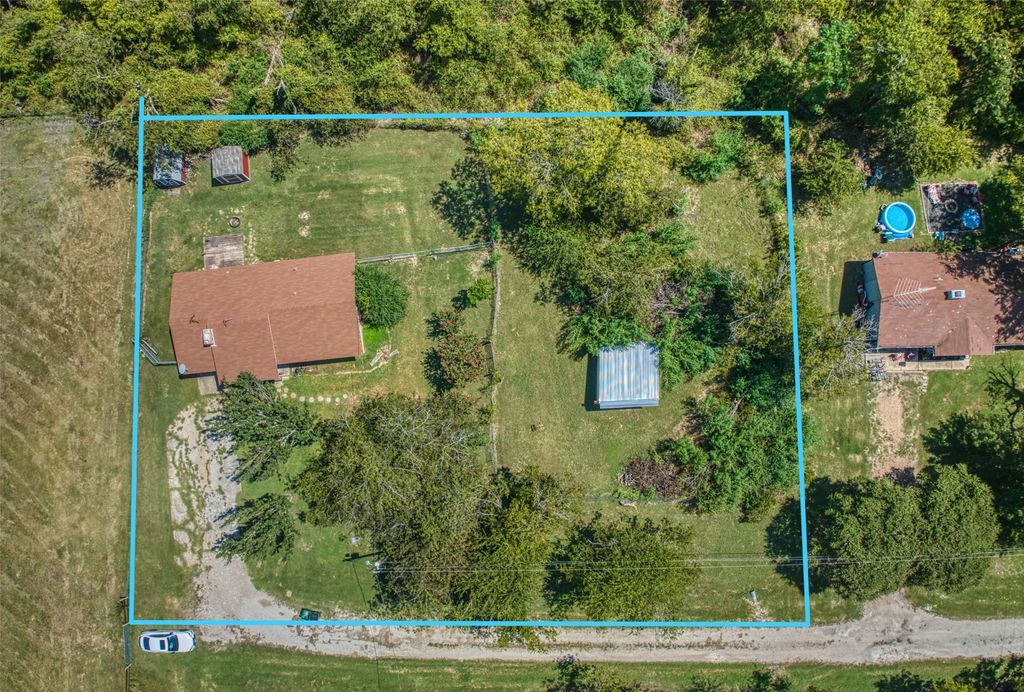 105 Smackover, Kemp, TX 75143