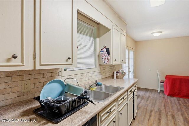 4813 Terry Road, Jackson, MS 39212