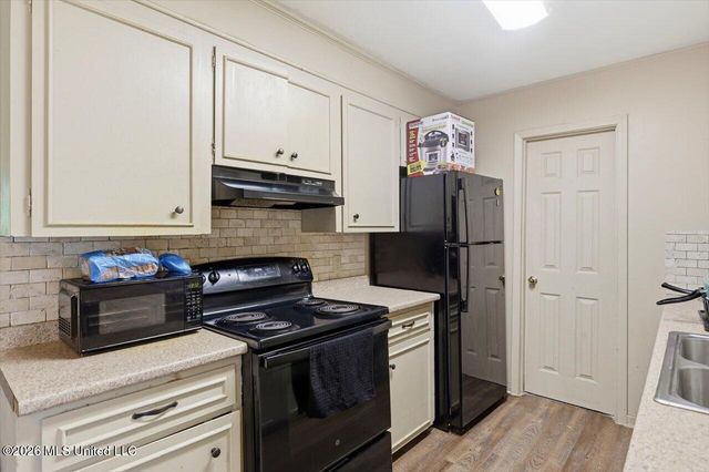 4813 Terry Road, Jackson, MS 39212