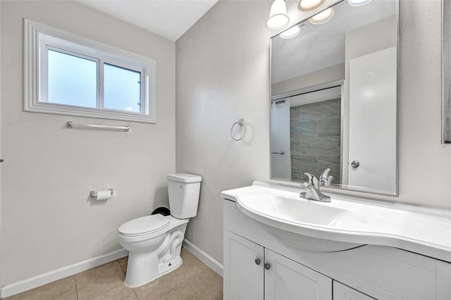 10123 Kent Towne Lane, Sugar Land, TX 77498