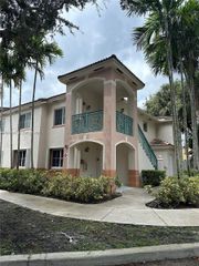 2298 NW 78th Ave 201, Pembroke Pines, FL 33024