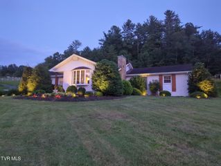 14135 West Highway 67 (30.82 Acres), Butler, TN 37640