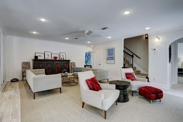 12506 Kingsride Lane, Houston, TX 77024