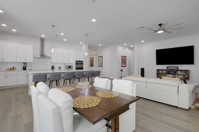 1473 ABERDEEN OAKS DRIVE, Dunedin, FL 34698