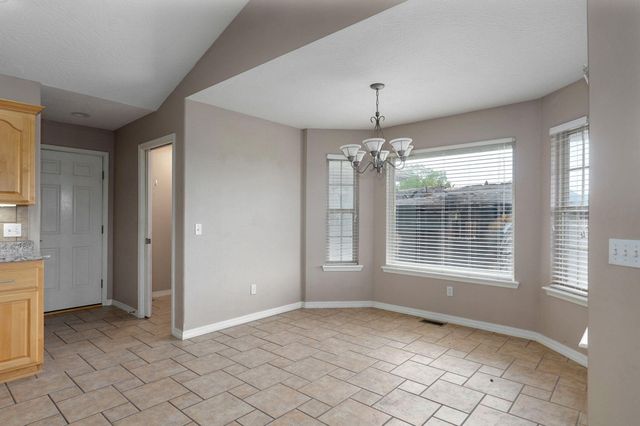 3582 N Thistlewood Court, Springfield, MO 65803