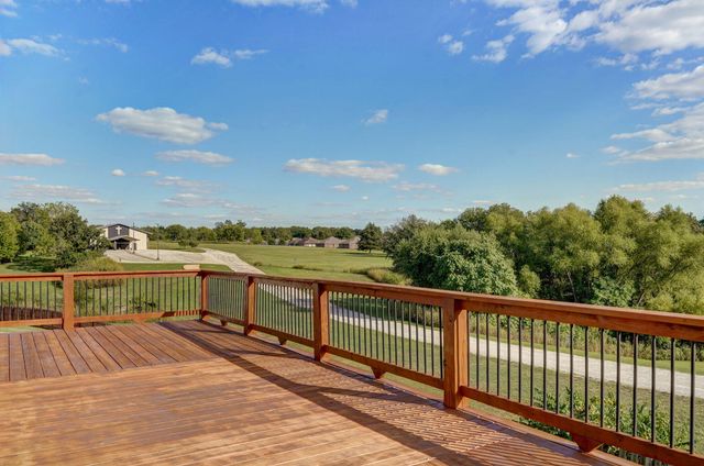 3582 N Thistlewood Court, Springfield, MO 65803