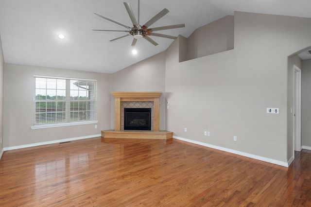 3582 N Thistlewood Court, Springfield, MO 65803