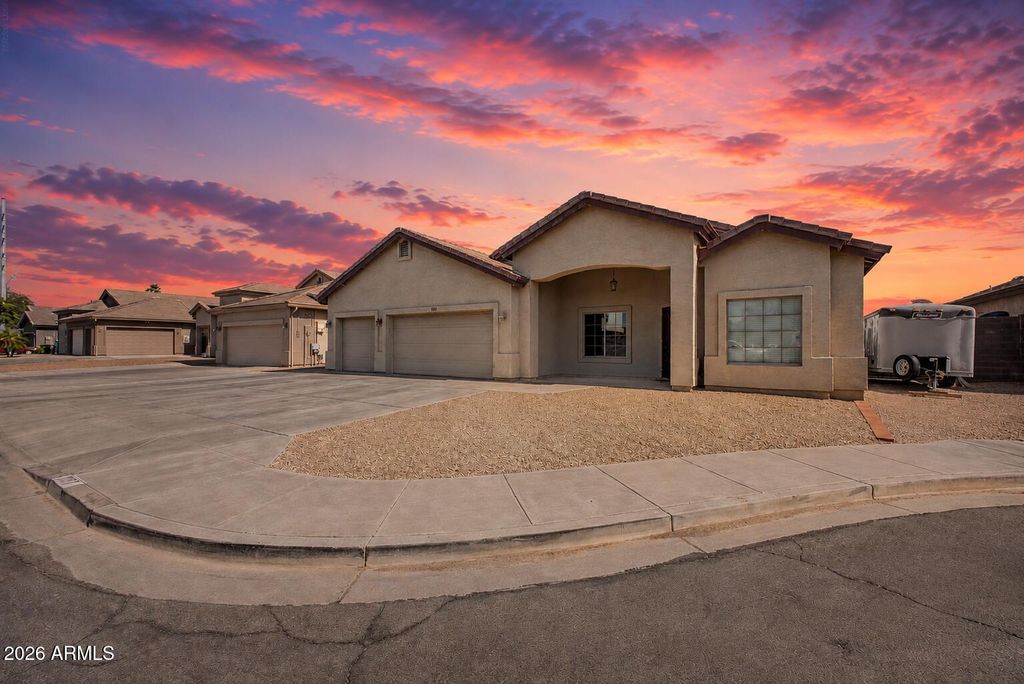 1117 W MICHIGAN Avenue, Phoenix, AZ 85023