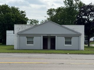 5455 S Wayne Road, Wayne, MI 48184