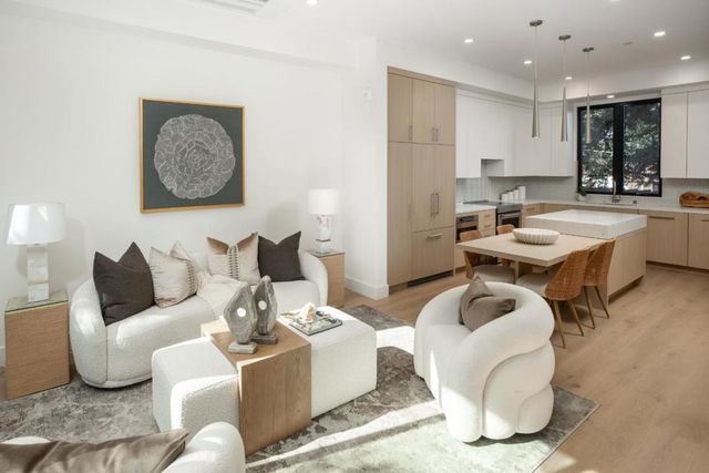 16 Fourth Street, Los Altos, CA 94022