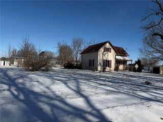 950 Main Street, Stanhope, IA 50246