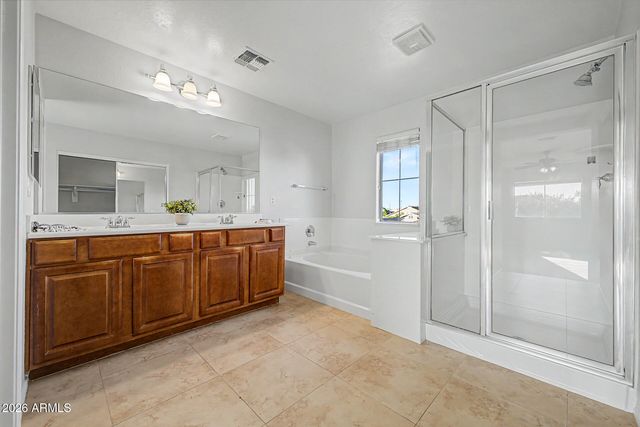 6992 S VIEW Lane, Gilbert, AZ 85298
