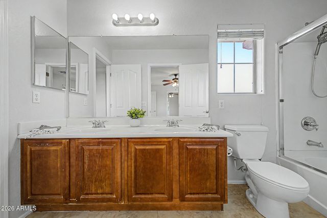 6992 S VIEW Lane, Gilbert, AZ 85298