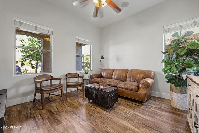 6992 S VIEW Lane, Gilbert, AZ 85298