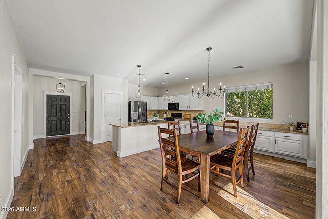 6992 S VIEW Lane, Gilbert, AZ 85298