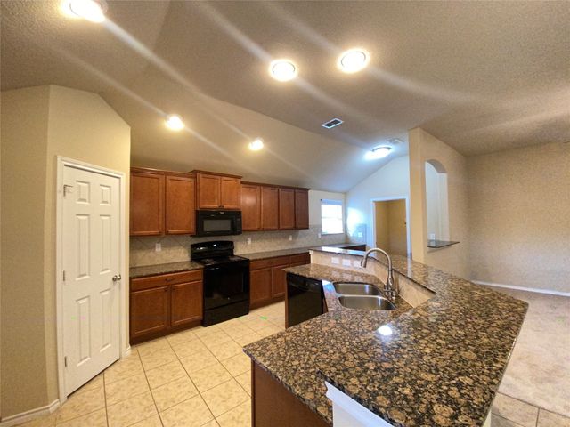 417 Prescott Lane, Fort Worth, TX 76036