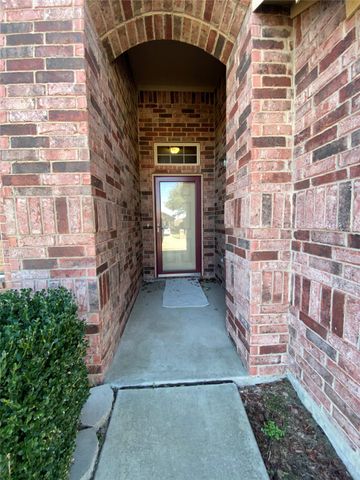 417 Prescott Lane, Fort Worth, TX 76036