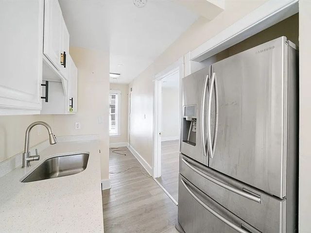 229 Lincoln 1, Worcester, MA 01605