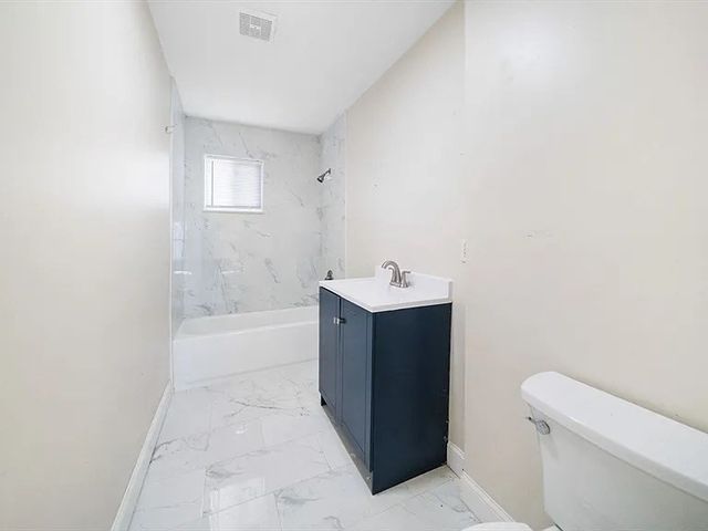 229 Lincoln 1, Worcester, MA 01605