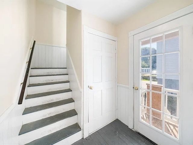 229 Lincoln 1, Worcester, MA 01605