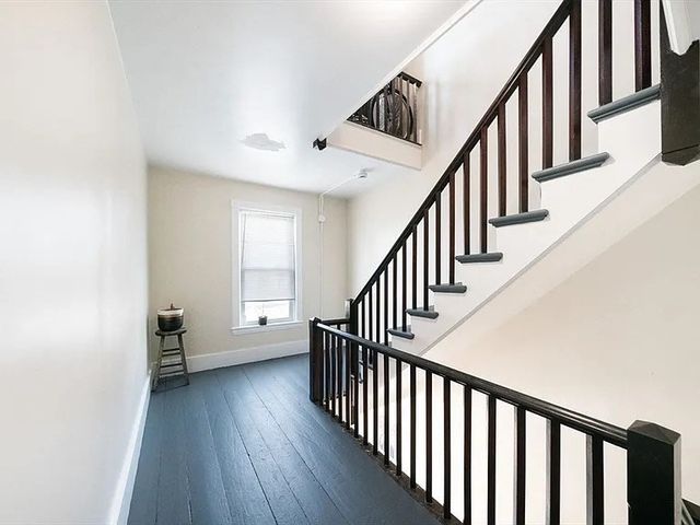 229 Lincoln 1, Worcester, MA 01605